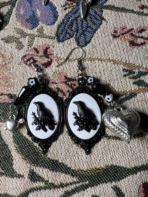 Vampire Slayer Earrings Type 2